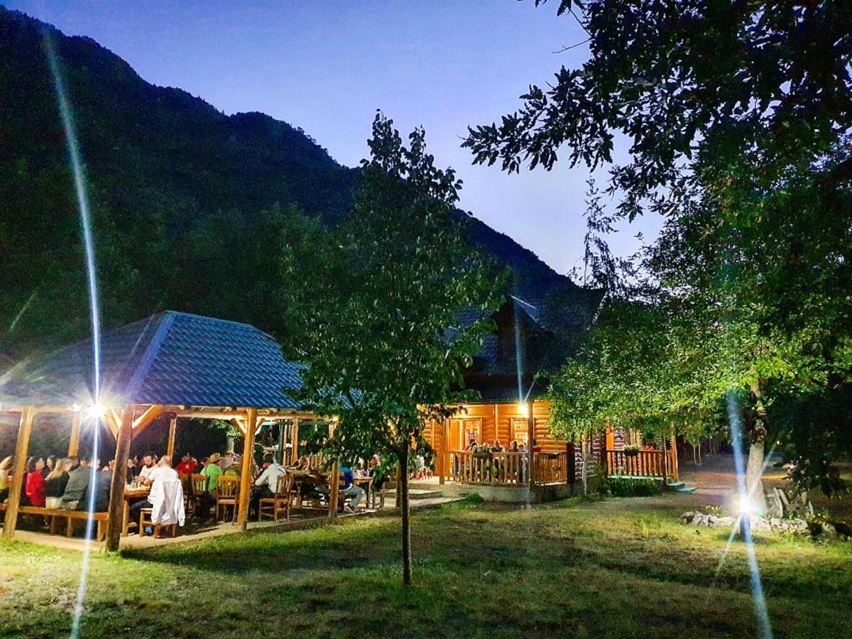 Rafting Camp Modra Rijeka Hotel Scepan-Polje Kültér fotó